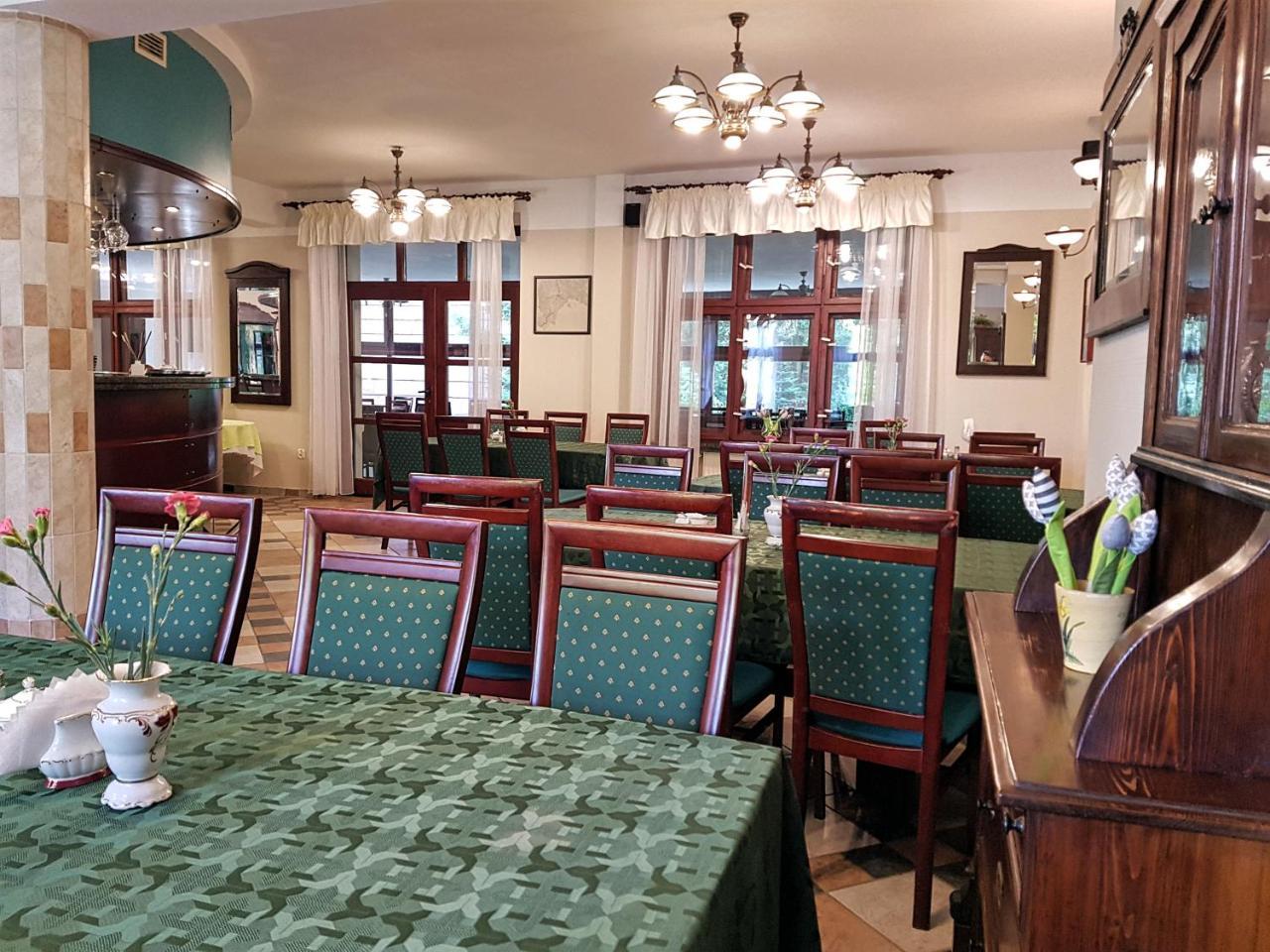 Zadrna Rezydencja Aparthotel Chełmsko Śląskie Exterior foto